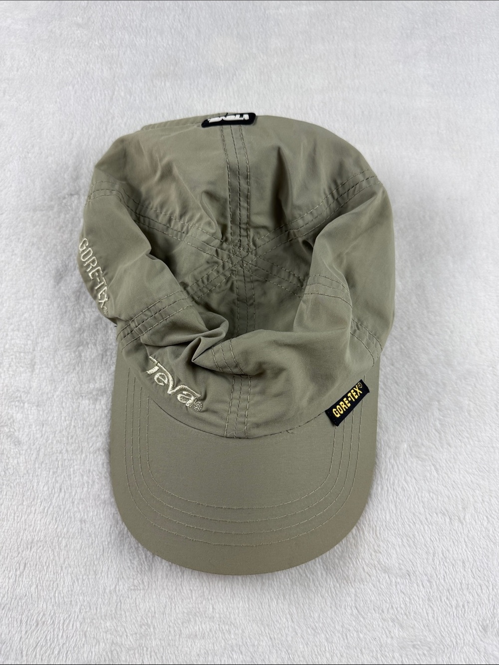 Teva GORE-TEX Outdoor Cap Hat One Size Olive Green